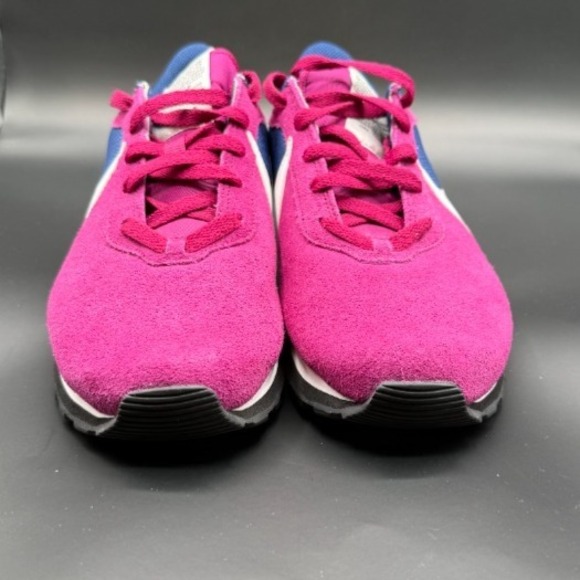 Nike True Berry Size‎ 10 SWOOSH - Picture 2 of 9